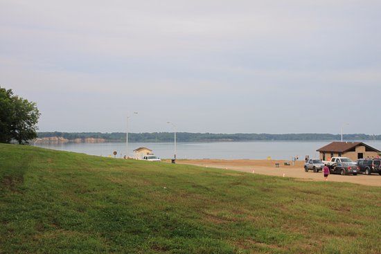 Lake Red Rock