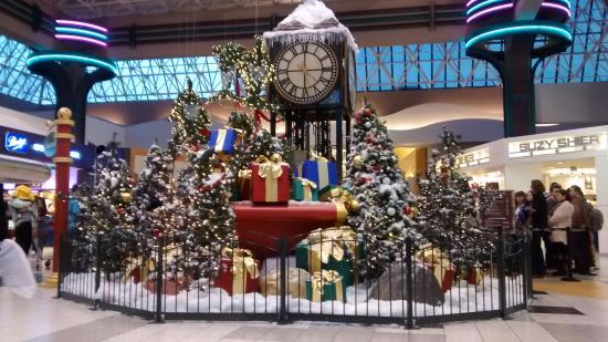 Woodgrove Centre