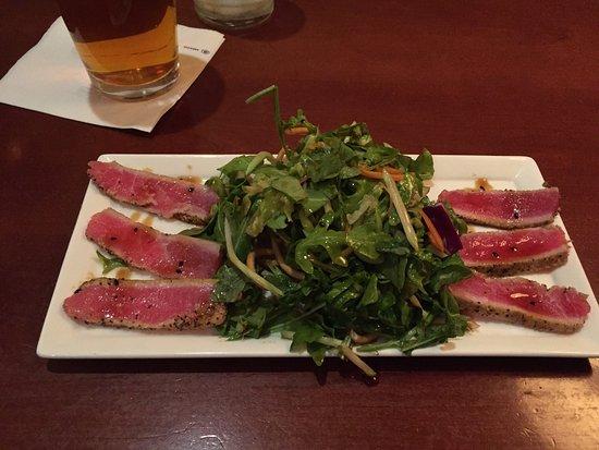 Harvard Street Bar & Grill