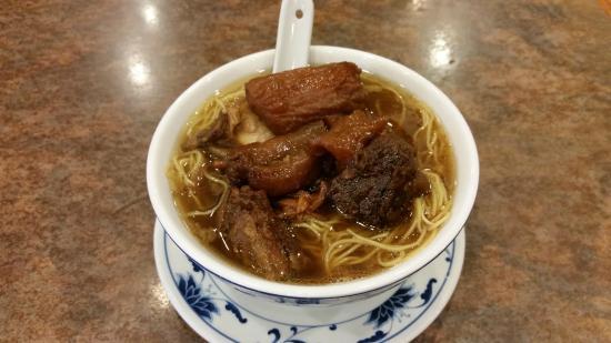 Max Noodle House