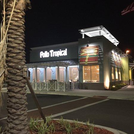 Pollo Tropical