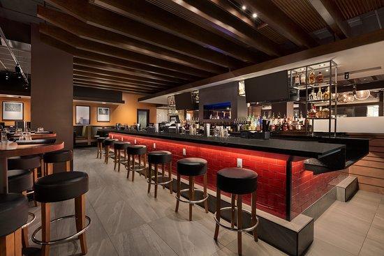 Houlihan's Restaurant