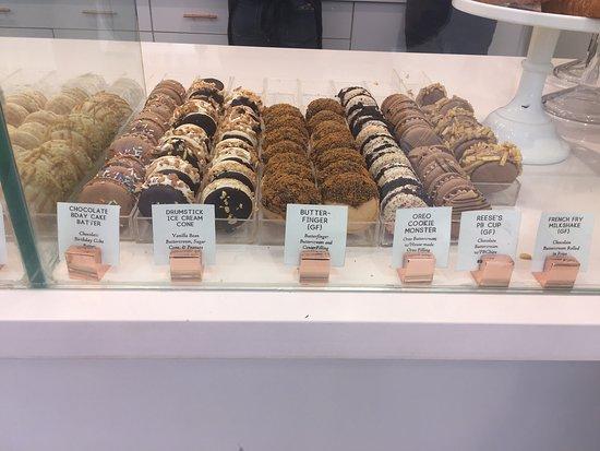 Ruze Cake House