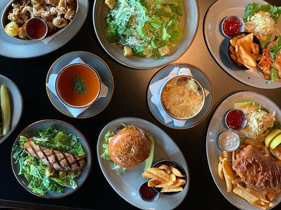 Joe Theismann's Restaurant & Bar