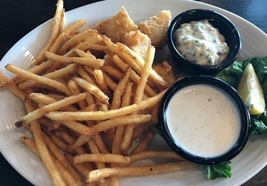 Jake's Bar & Grill