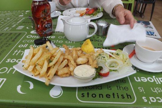 shoreline cafe