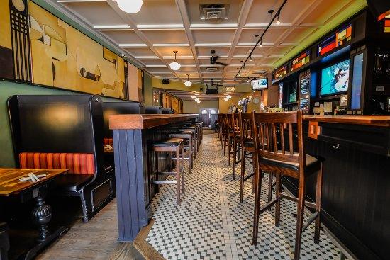 Bentley's Bar Inn & Restaurant