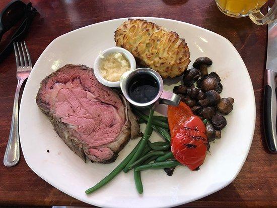 The Keg Steakhouse + Bar