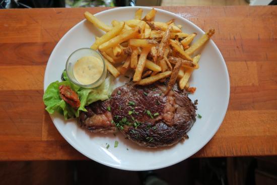 Le Chateaubriand