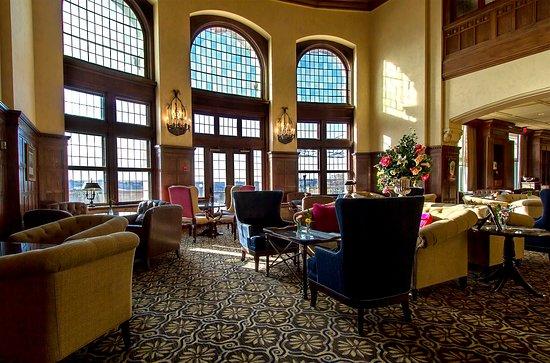 The Confederation Lounge