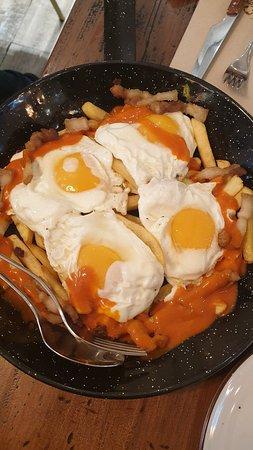 Canas y Tapas