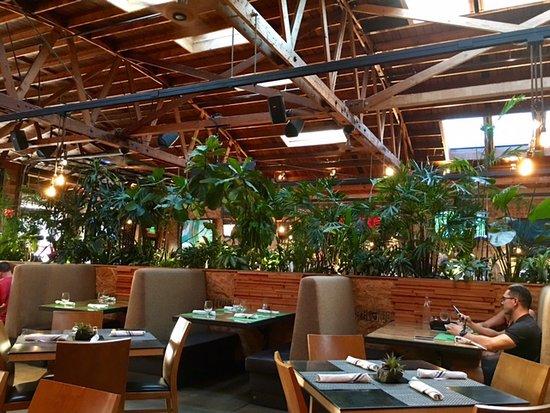 Masters Kitchen & Cocktails