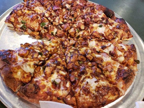 Rusty's Pizza Parlor