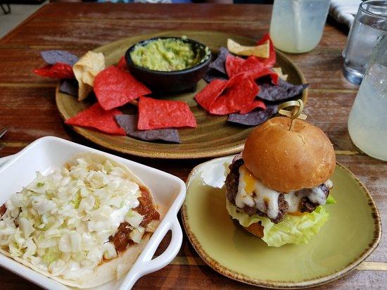 Agaveros Cantina
