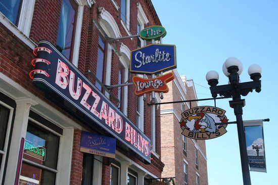 Buzzard Billy's Flying Carp Cafe