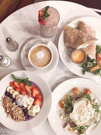 Cafe Bonjour