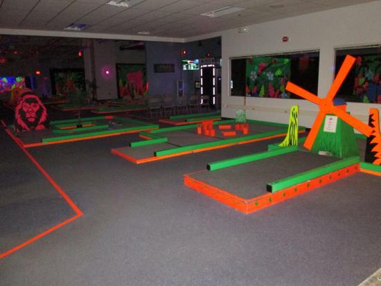GlowGolf
