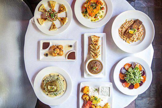 Divan Restaurant & Bar