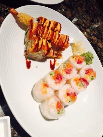 Fin's Sushi and Grill