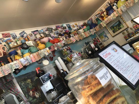 Andree's Patisserie