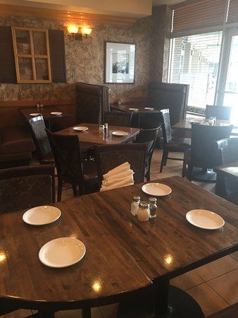 Dominic's I Pizza and Pasta