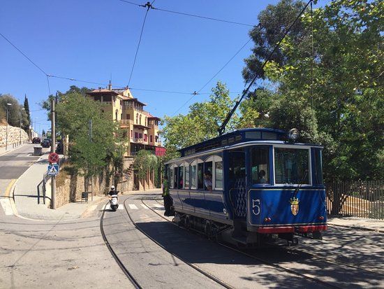 Tramvia Blau