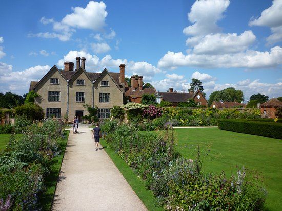 Packwood House