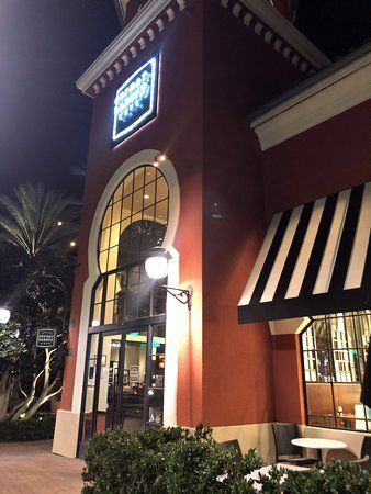 Corner Bakery Cafe