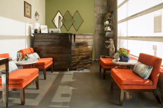 In-Symmetry Spa