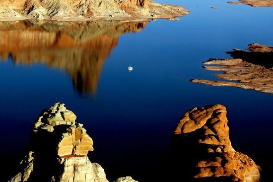 Alstrom Point
