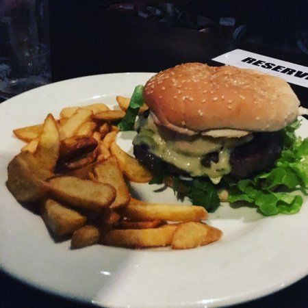 Waxy's Irish Pub