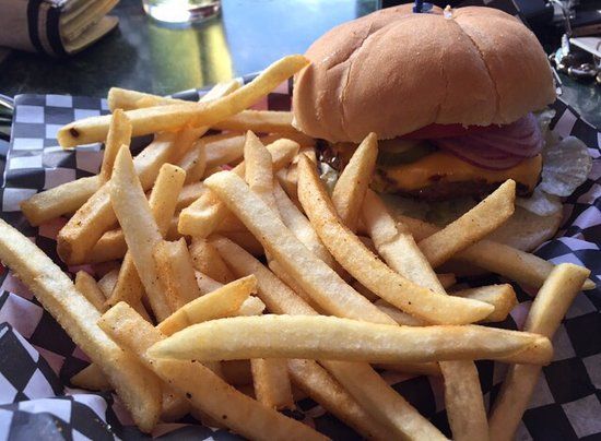 Whistle Stop Pub