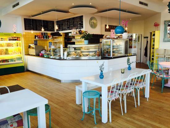 Flamingo Fresh Food Bar