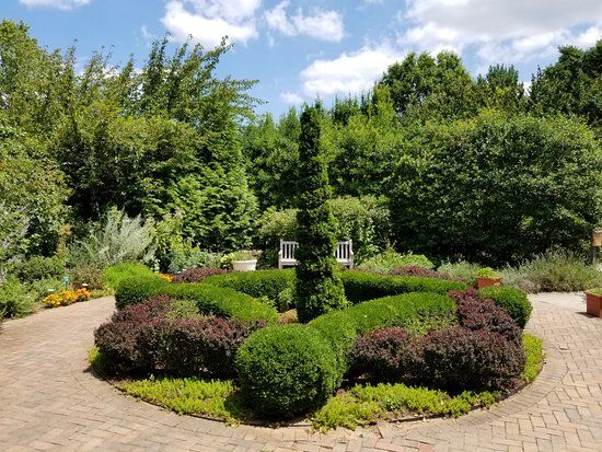 University of Kentucky Lexington-Fayette County Arboretum