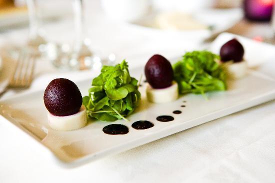 Sequoias Restaurant @ The New House Country hotel