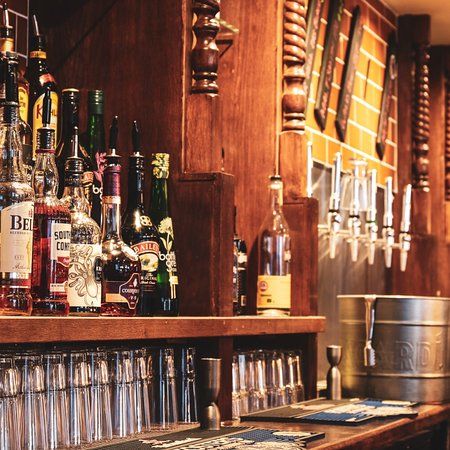 The London Inn Pub