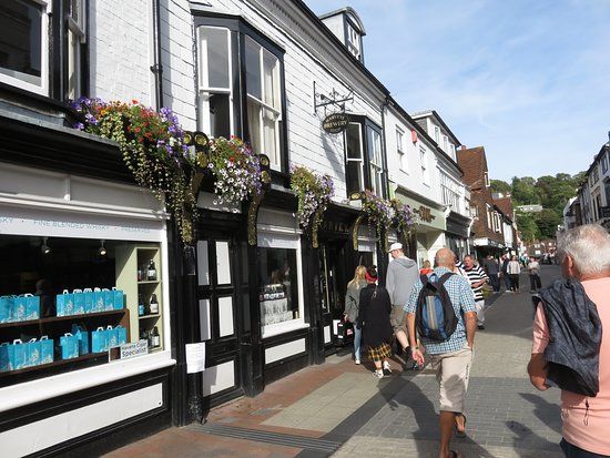 Cliffe High Street