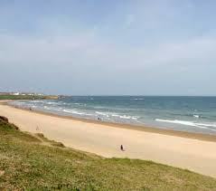 Long Sands Beach