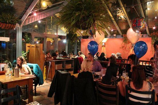 Storyteller Restaurant & Wine Room