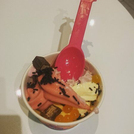 Yogurtland